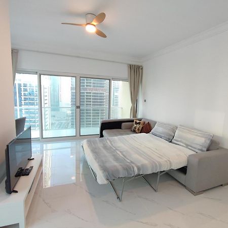 One Bedroom Apartment With Pool & Gym Near Marina Dubai Eksteriør billede