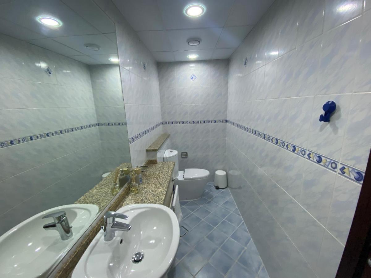 One Bedroom Apartment With Pool & Gym Near Marina Dubai Eksteriør billede