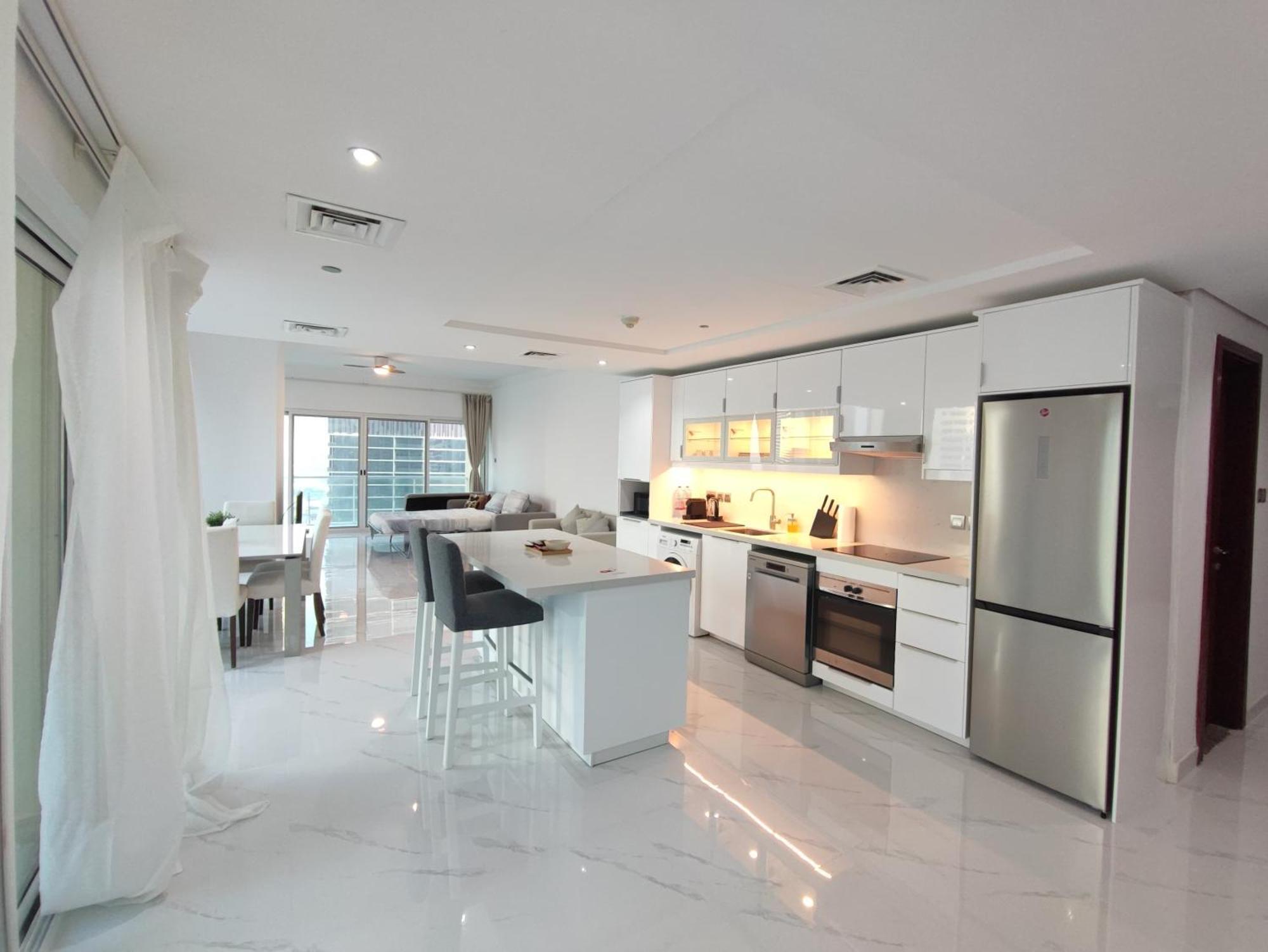 One Bedroom Apartment With Pool & Gym Near Marina Dubai Eksteriør billede