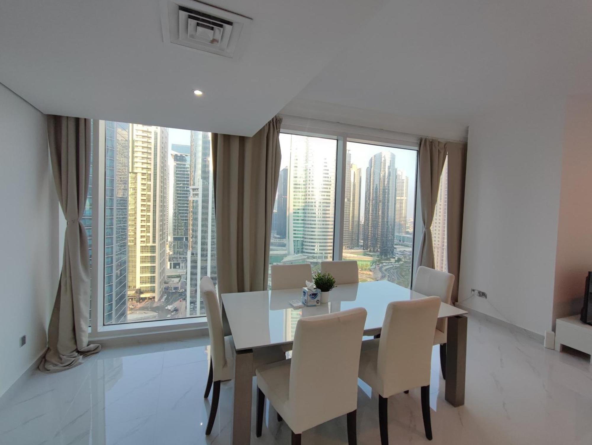 One Bedroom Apartment With Pool & Gym Near Marina Dubai Eksteriør billede