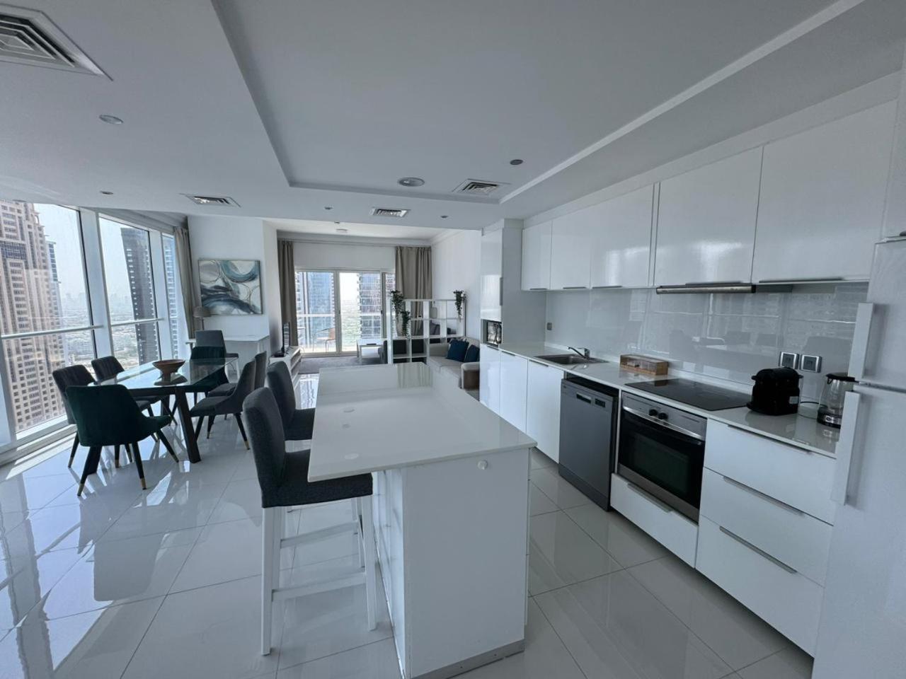 One Bedroom Apartment With Pool & Gym Near Marina Dubai Eksteriør billede